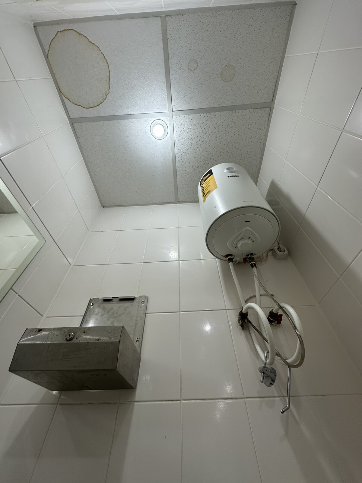 Аренда торгового помещения 65 м², Академика Филатова ул., 45