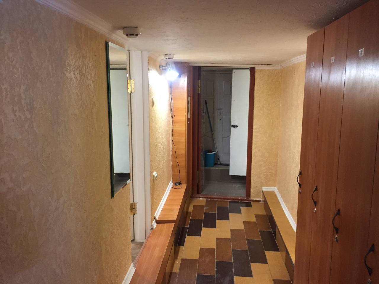 Оренда салону краси 88 м², Академіка Корольова вул.