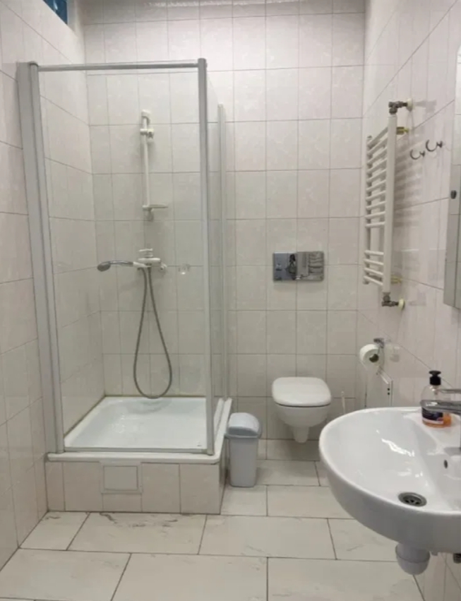Оренда приміщення вільного призначення 180 м², Французский бул.