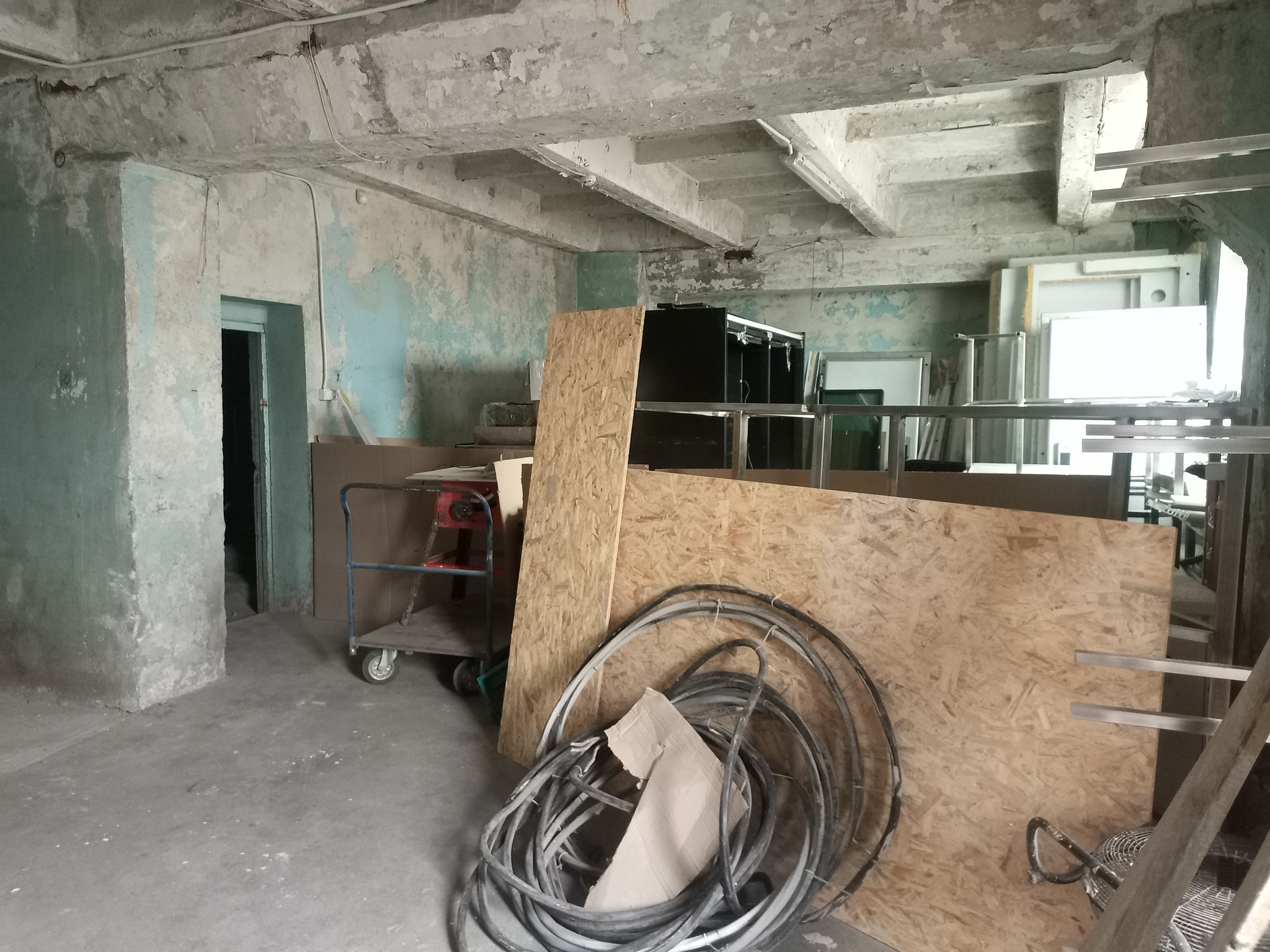 Продажа склада 2200 м², Балтская дор.