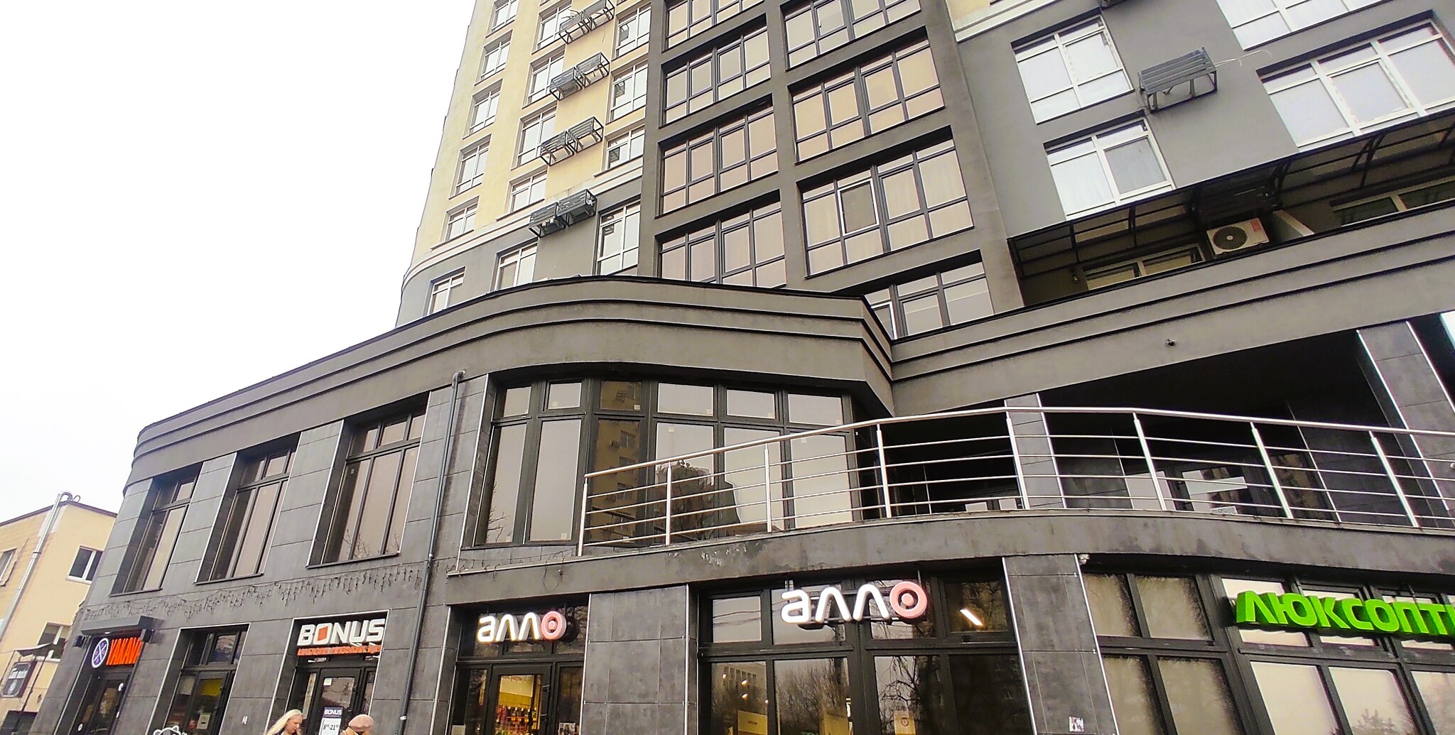 Оренда приміщення вільного призначення 350 м²