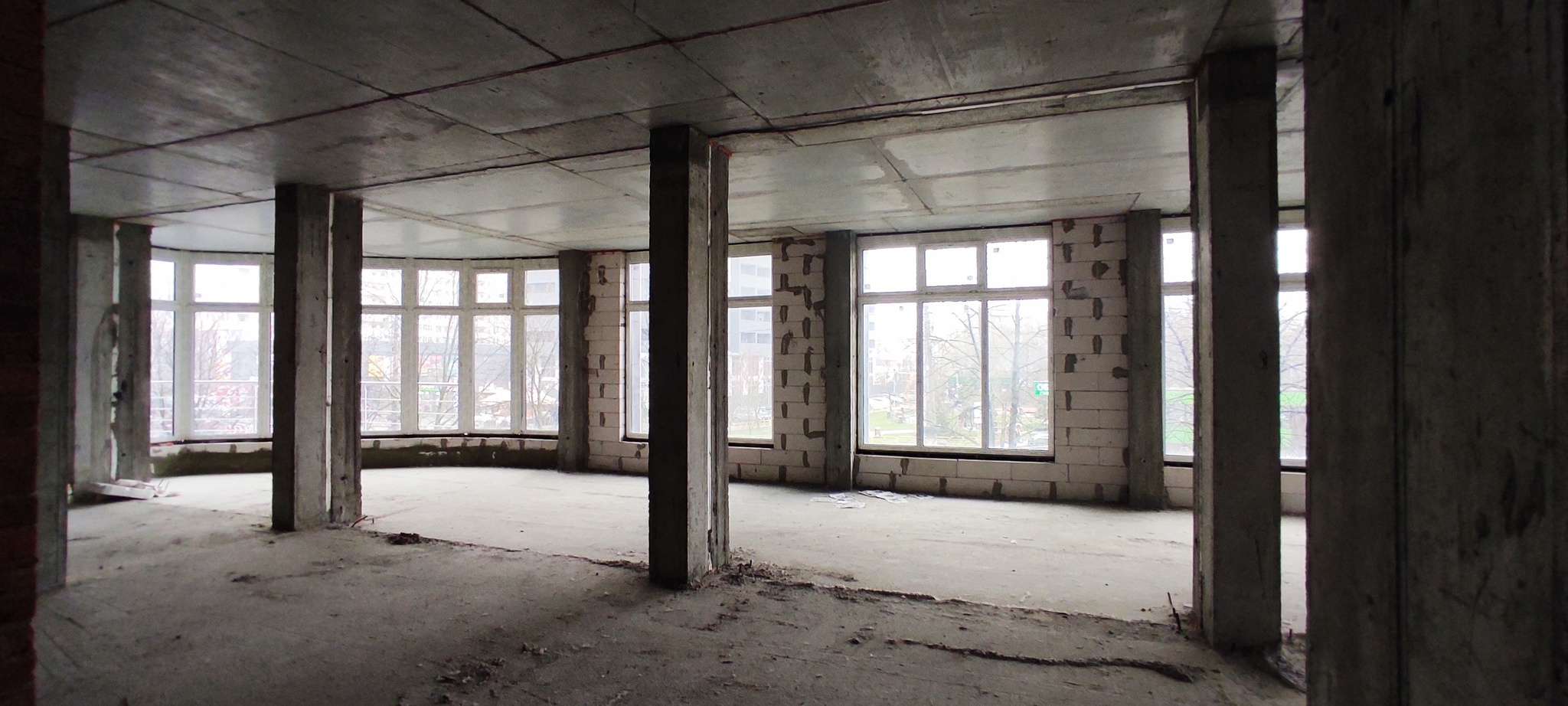 Оренда приміщення вільного призначення 350 м²
