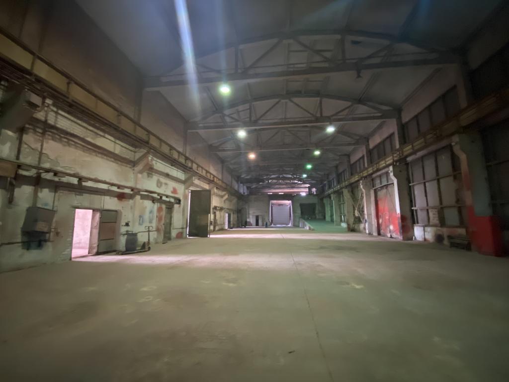 Оренда виробничого приміщення 2500 м², Богдана Хмельницького просп.
