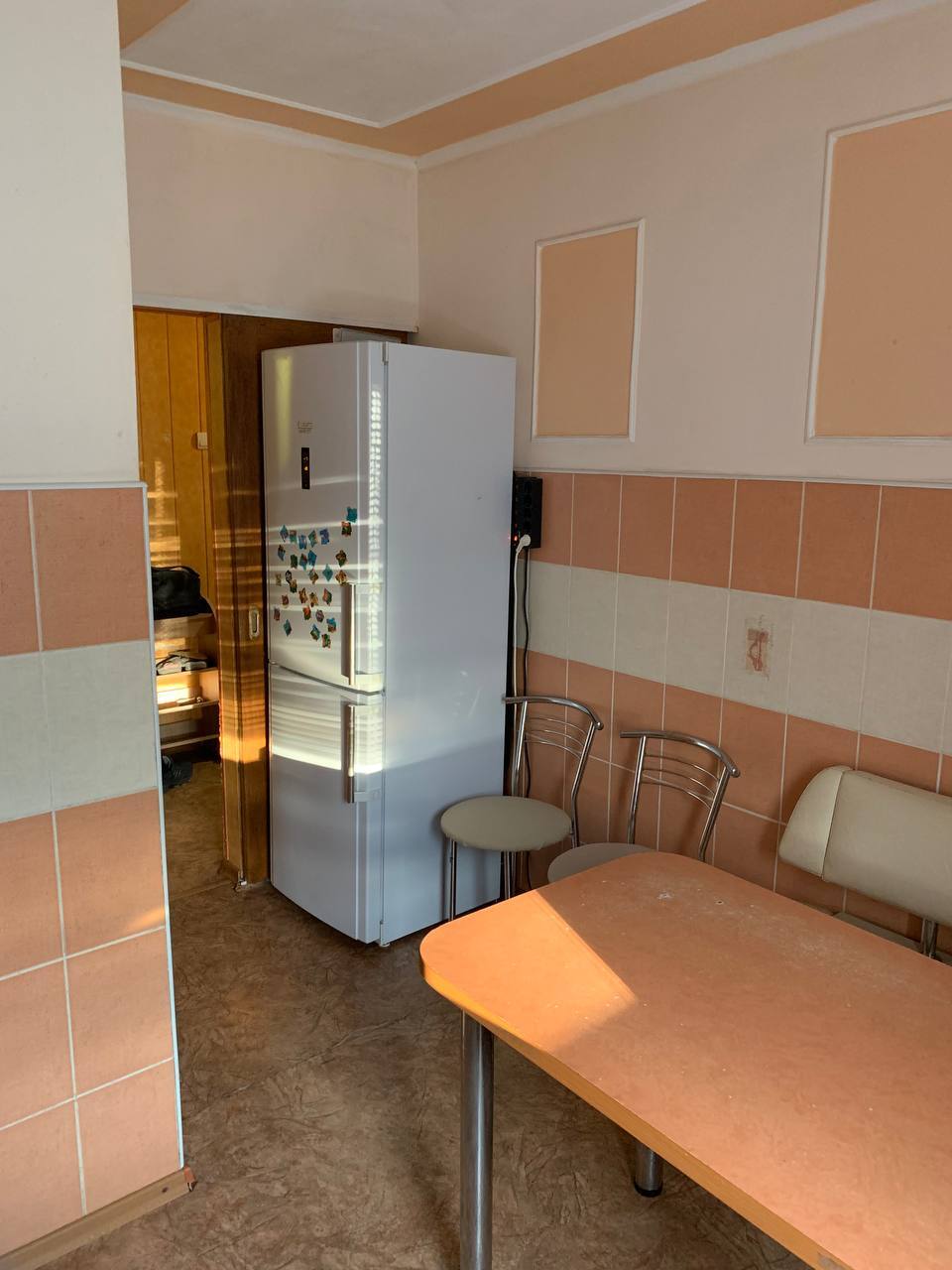Продаж 2-кімнатної квартири 52.3 м², Гамалія вул.