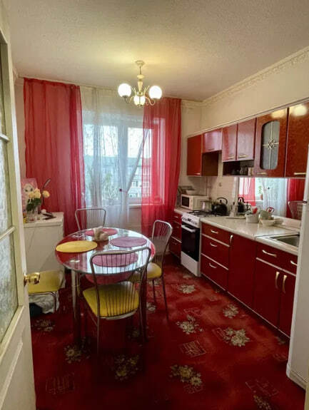 Продажа 3-комнатной квартиры 62.6 м², Михаила Лушпы просп.