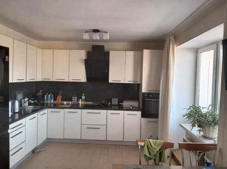 Продажа 3-комнатной квартиры 68 м², Заливная ул.