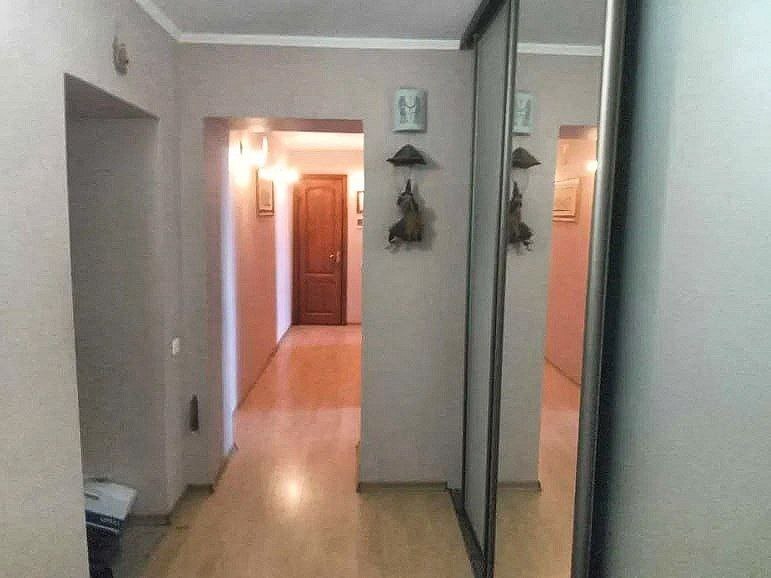 Продажа 3-комнатной квартиры 68 м², Заливная ул.