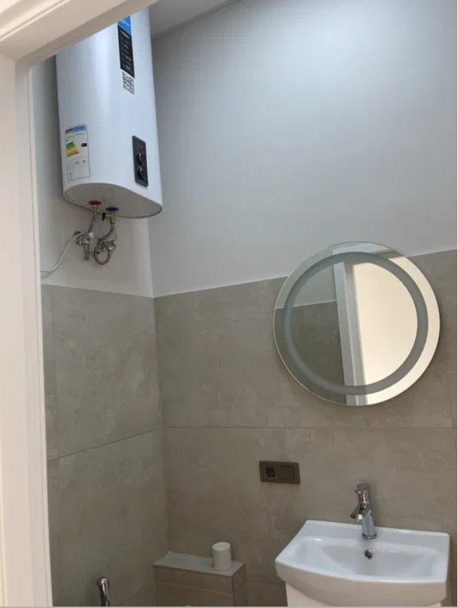 Аренда торгового помещения 63 м², Львовская ул.