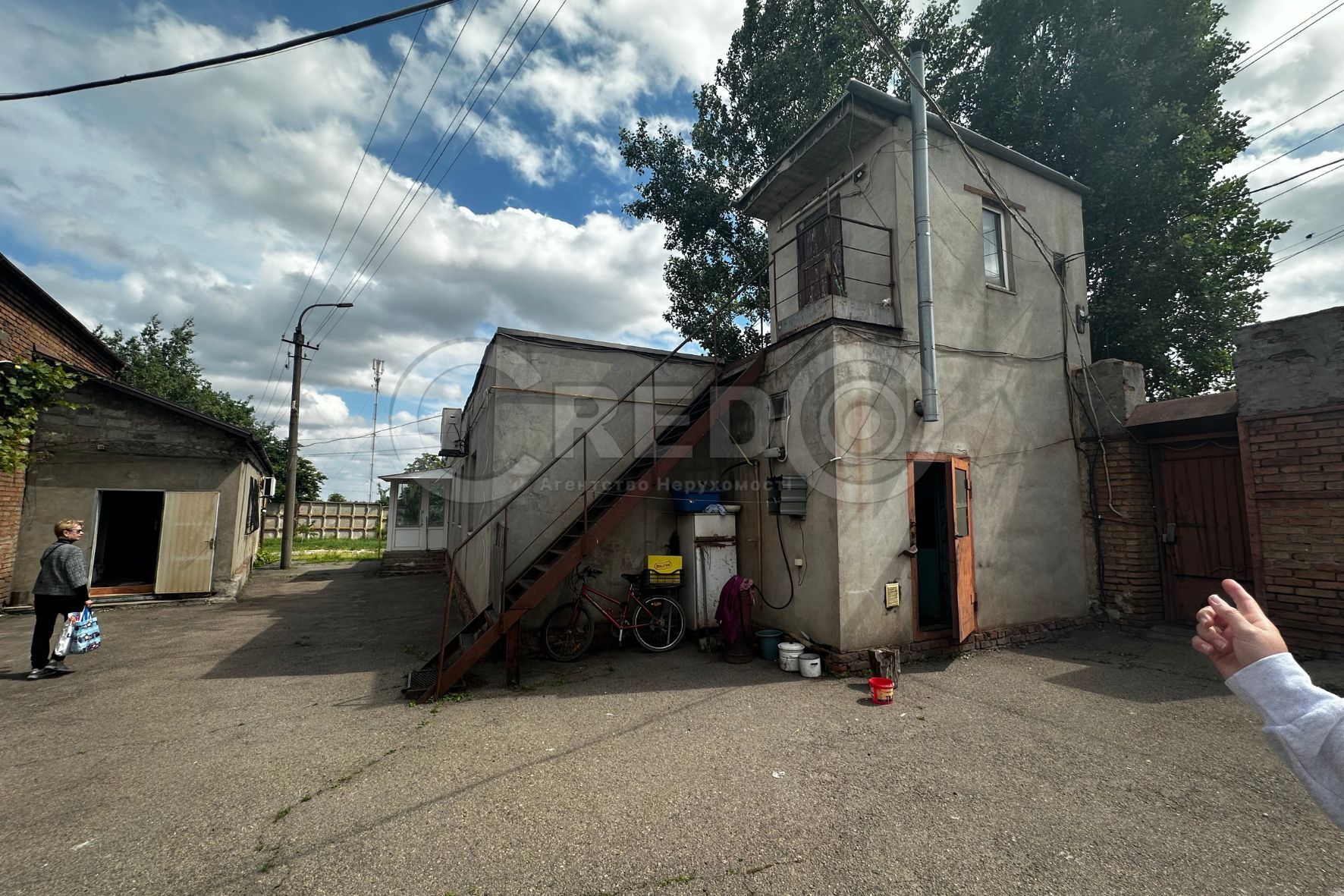 Продажа склада 541.4 м², Усика ул.