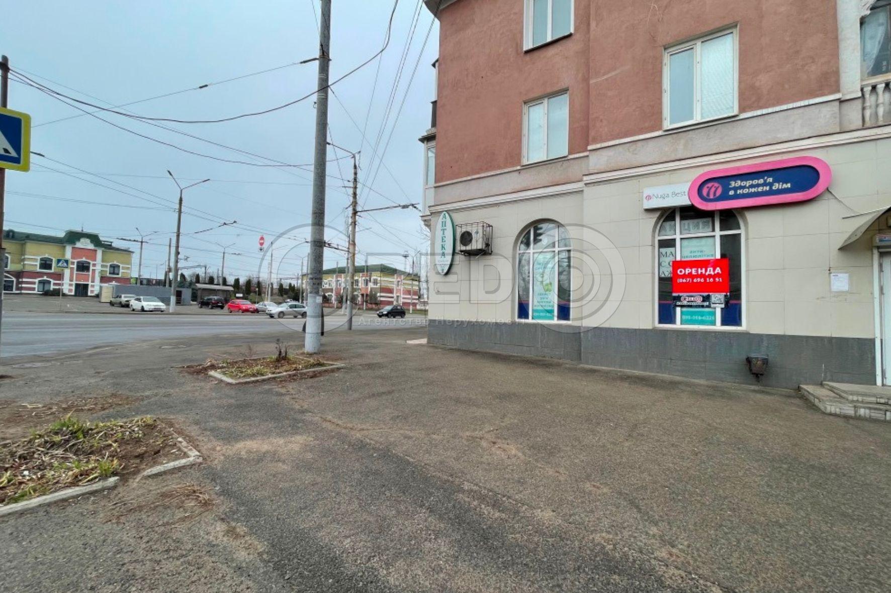Оренда торговельного приміщення 140 м², Сергія Колачевського вул.