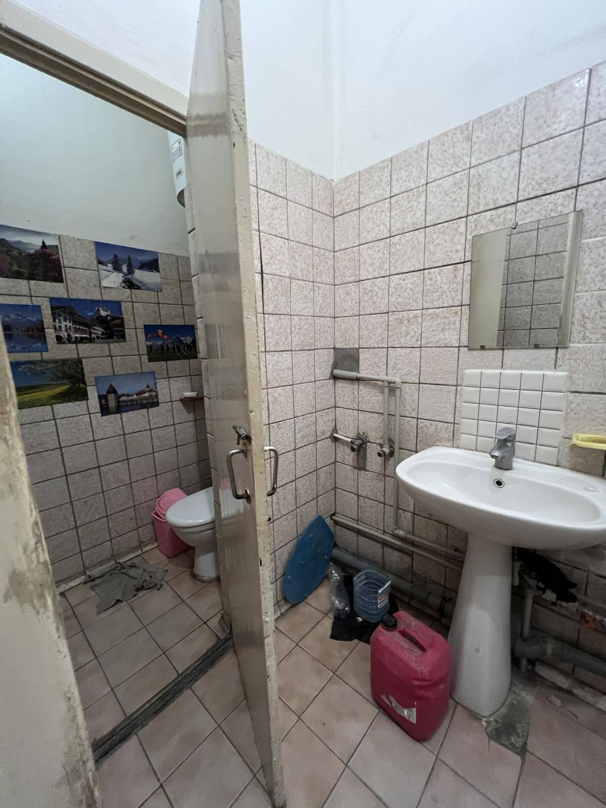 Оренда торговельного приміщення 207 м², Варненська вул.