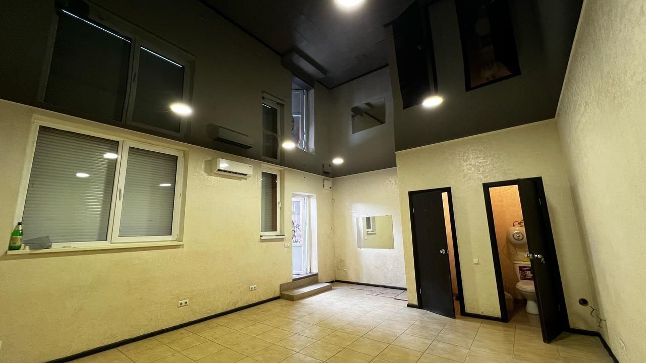 Продажа офиса 34 м², Массив Радужный ул., 19/3