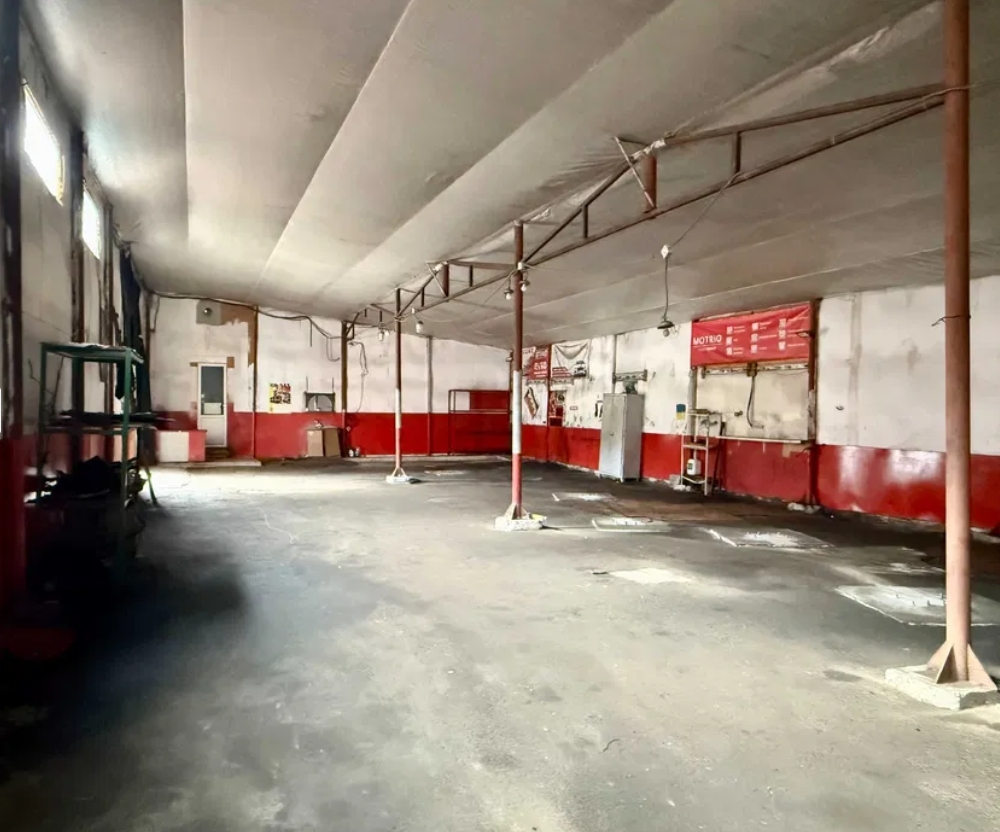 Аренда склада 247 м², Адмиральский просп.
