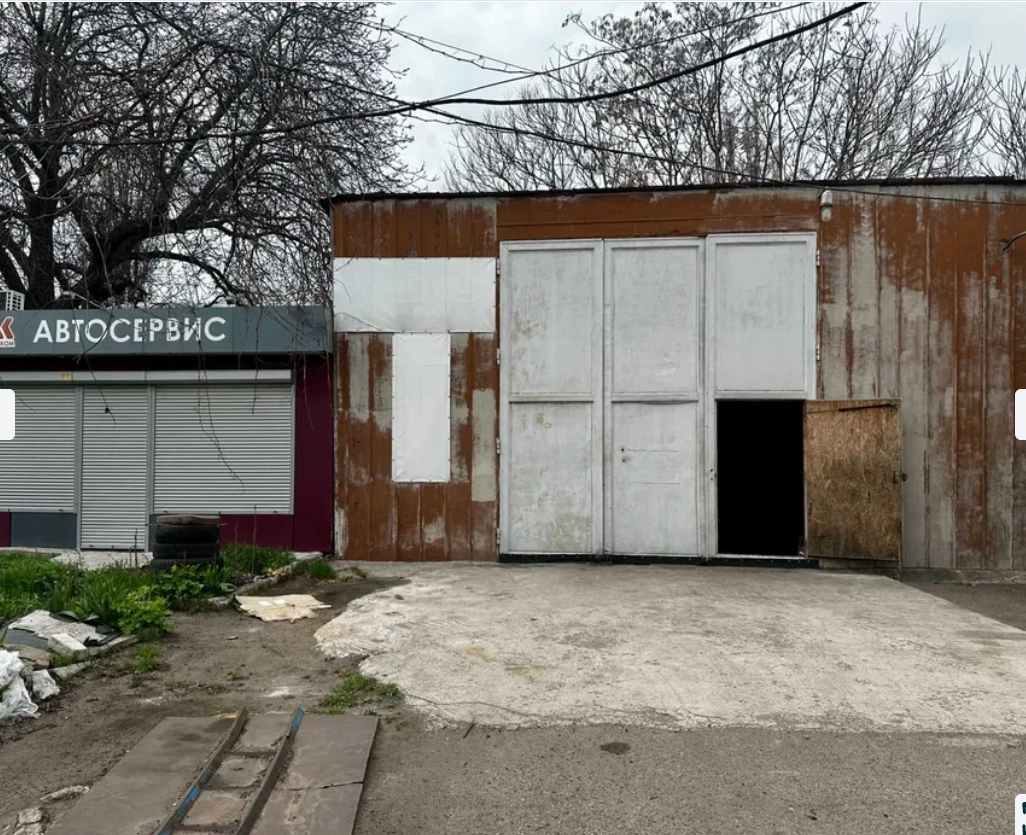 Аренда склада 247 м², Адмиральский просп.