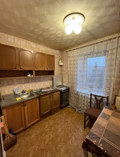 Продажа 2-комнатной квартиры 50 м², Гамалия ул.