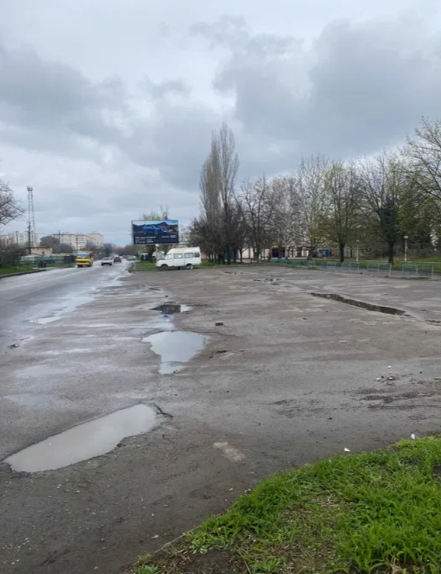 Оренда торговельного приміщення 1000 м², Небесної сотні просп.
