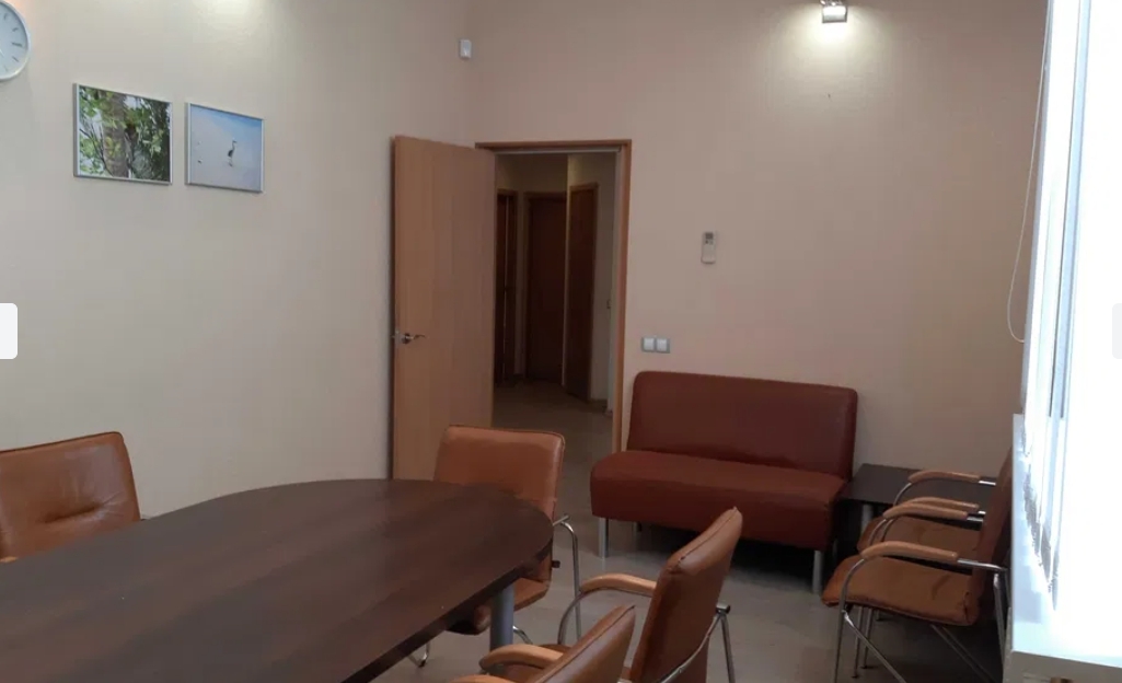 Продаж офісу 110 м², Французский бул.