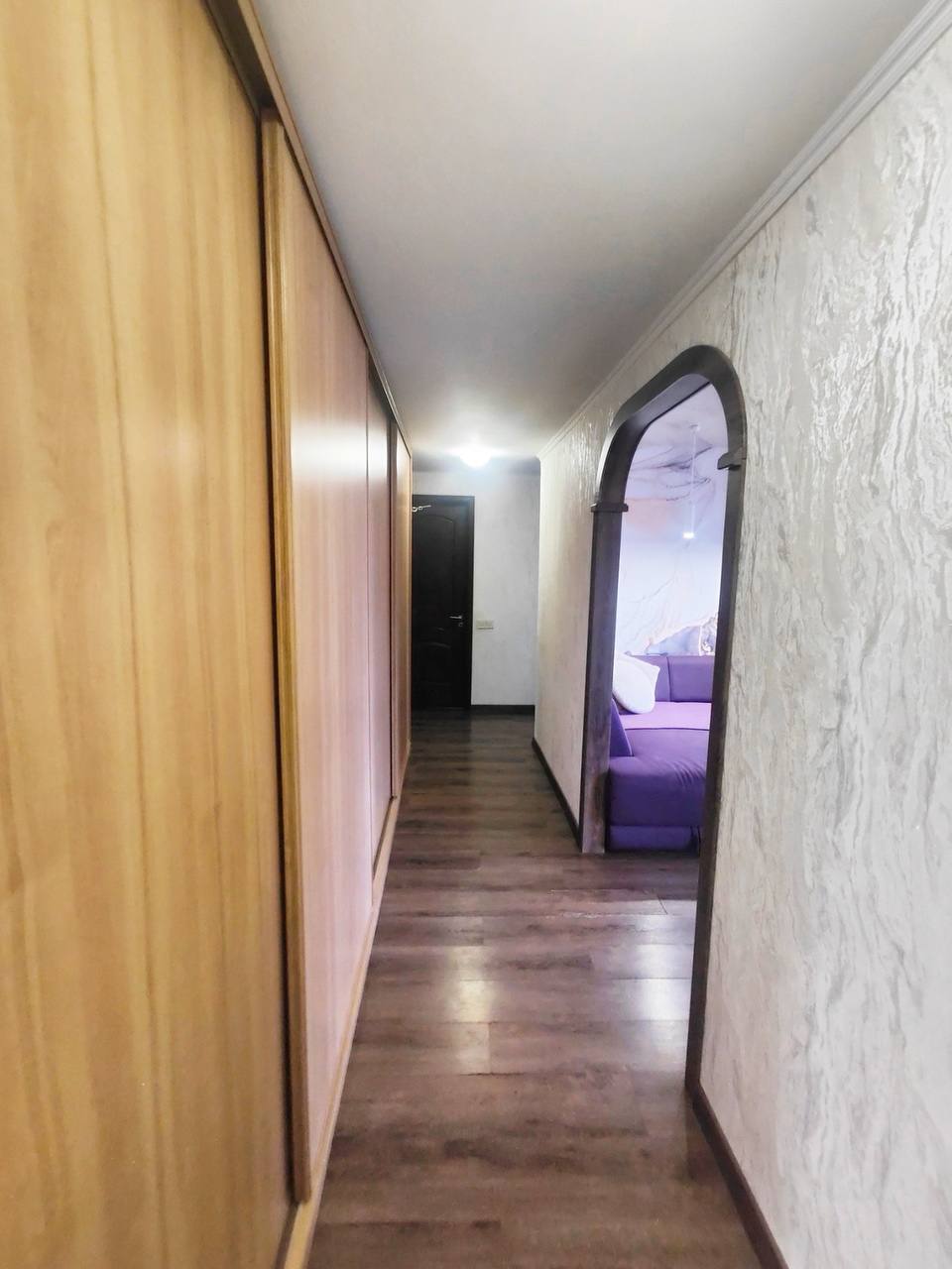 Продажа 3-комнатной квартиры 64 м², Катерины Зеленко ул.