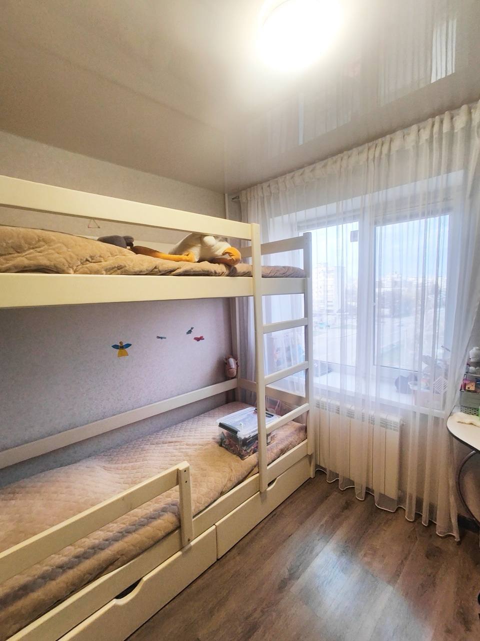 Продажа 3-комнатной квартиры 64 м², Катерины Зеленко ул.
