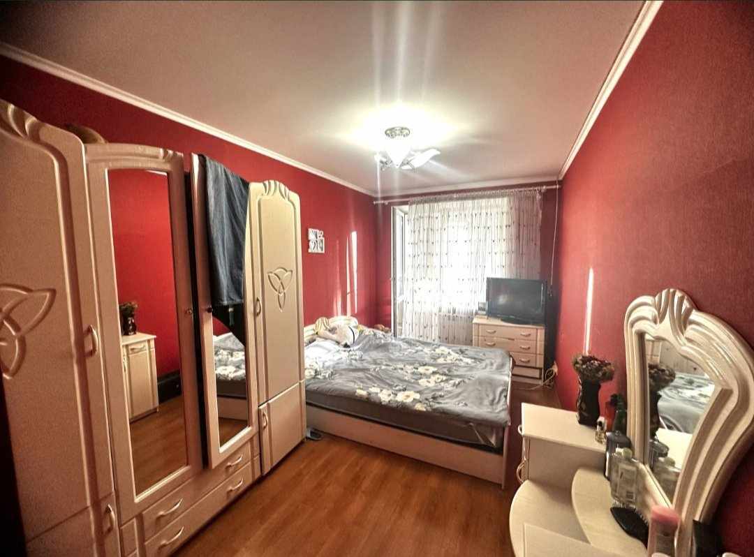 Продаж 3-кімнатної квартири 67 м², Київський Шлях вул., 47