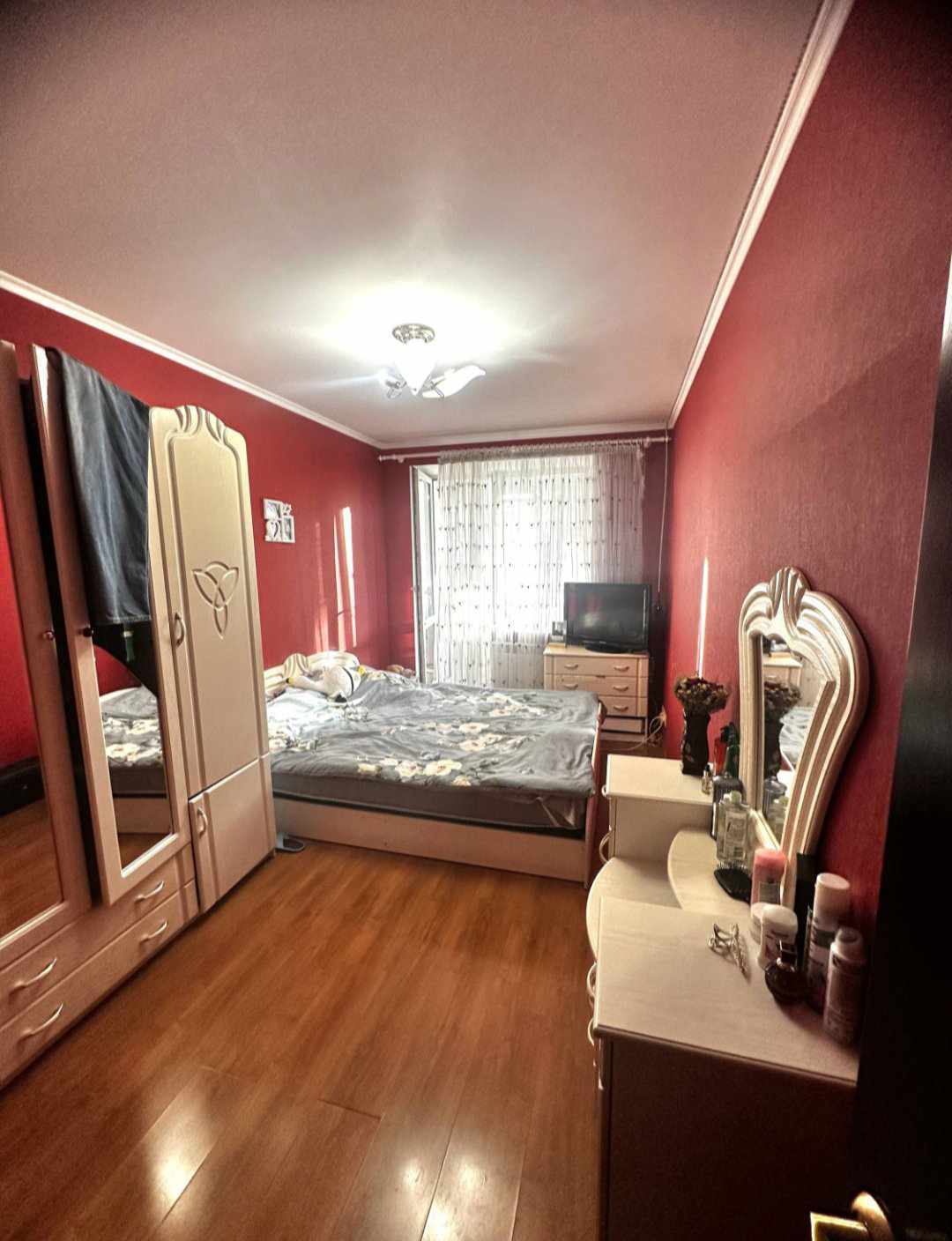 Продаж 3-кімнатної квартири 67 м², Київський Шлях вул., 47