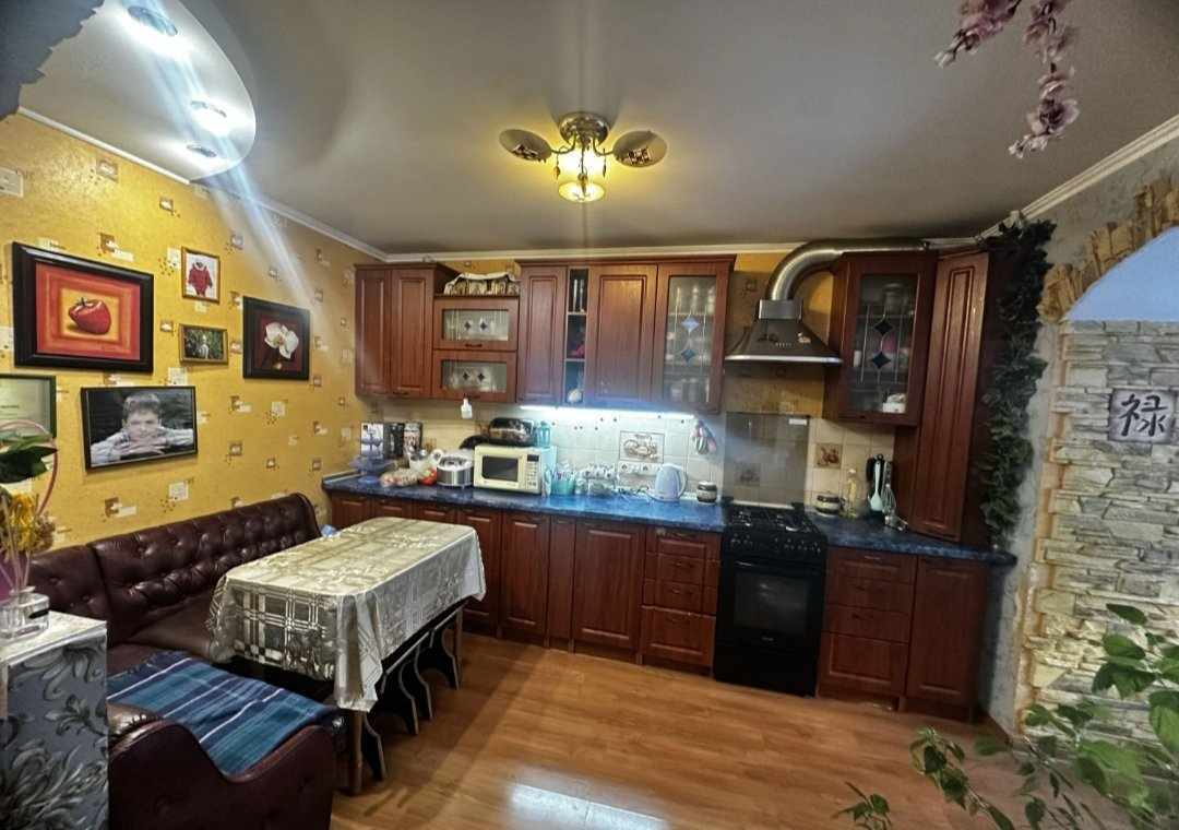 Продаж 3-кімнатної квартири 67 м², Київський Шлях вул., 47