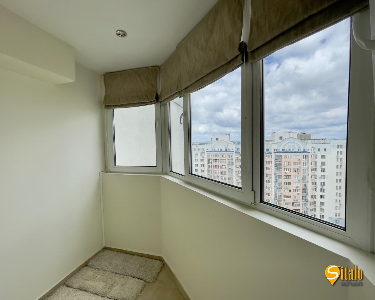 Продажа 5-комнатной квартиры 192 м², Ломоносова ул., 52/3