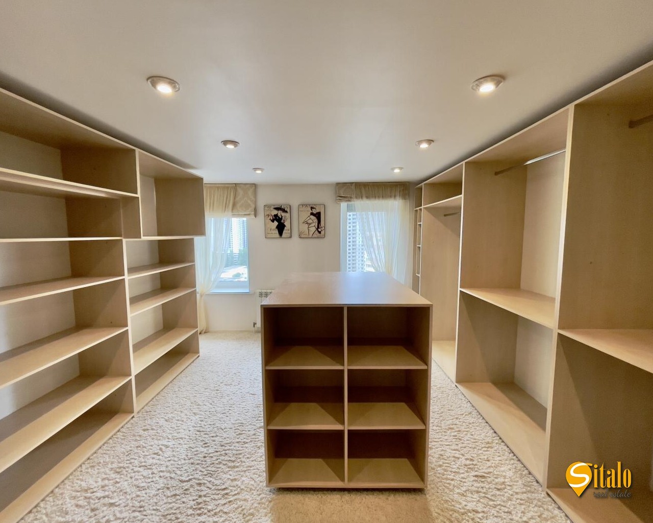 Продажа 5-комнатной квартиры 192 м², Ломоносова ул., 52/3