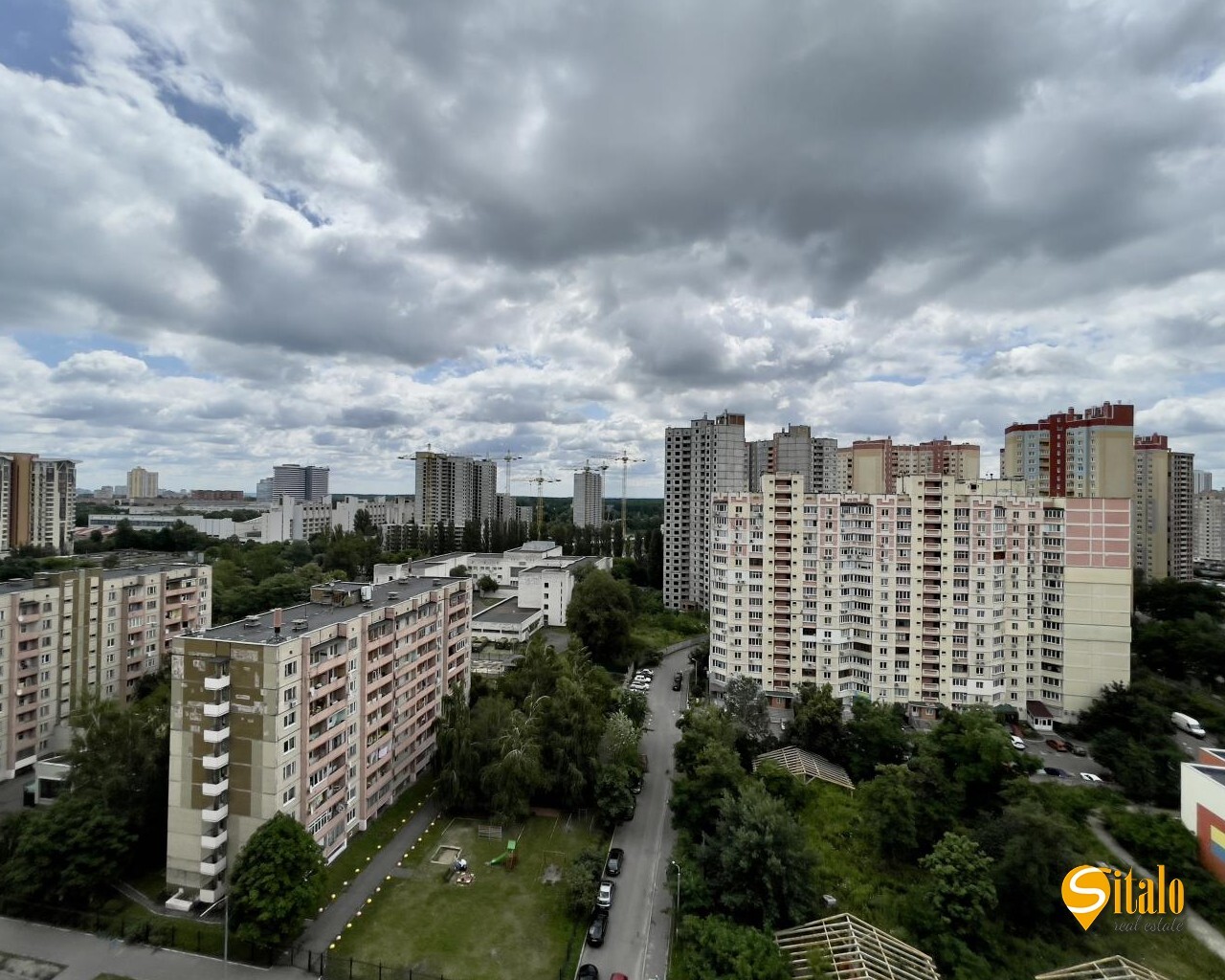 Продажа 5-комнатной квартиры 192 м², Ломоносова ул., 52/3
