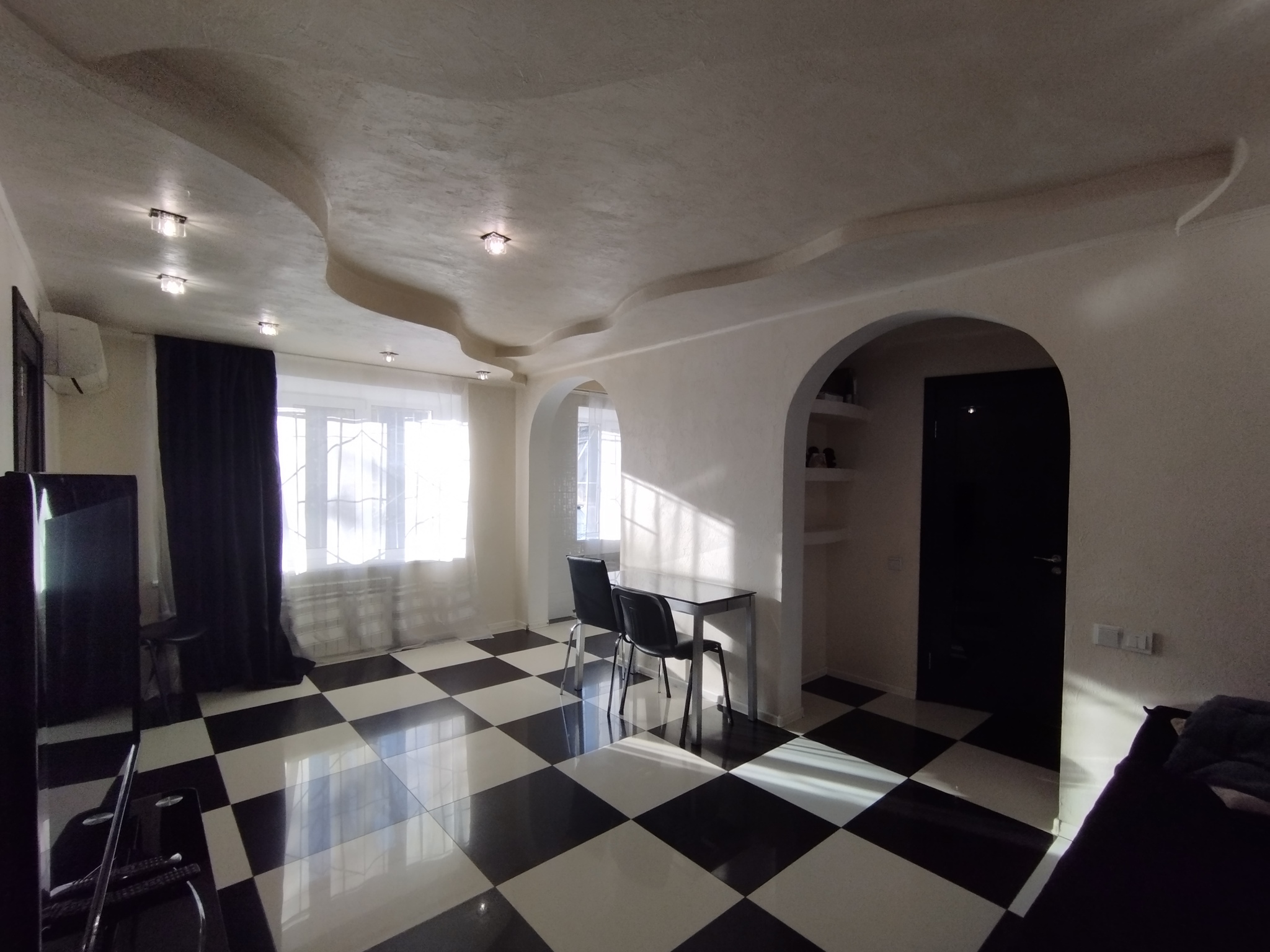 Аренда 3-комнатной квартиры 57 м², Александра Поля просп.