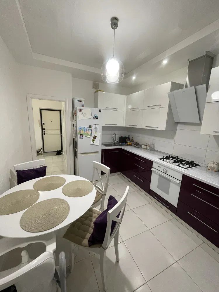Продажа 1-комнатной квартиры 55 м², Гагарина ул.