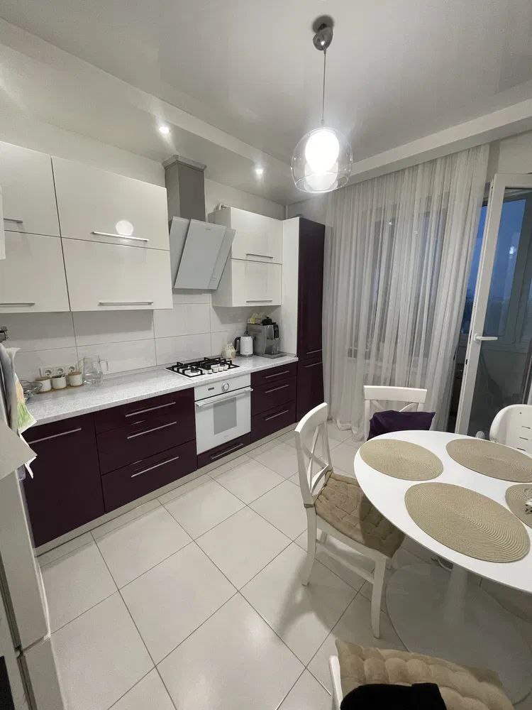 Продажа 1-комнатной квартиры 55 м², Гагарина ул.