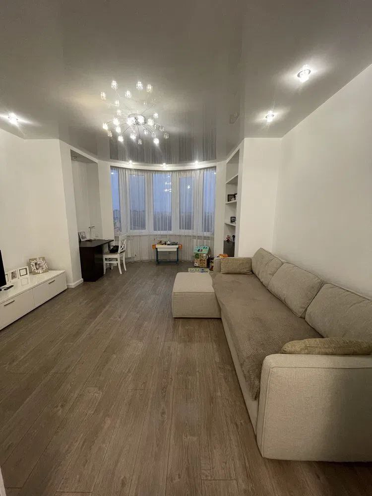 Продажа 1-комнатной квартиры 55 м², Гагарина ул.