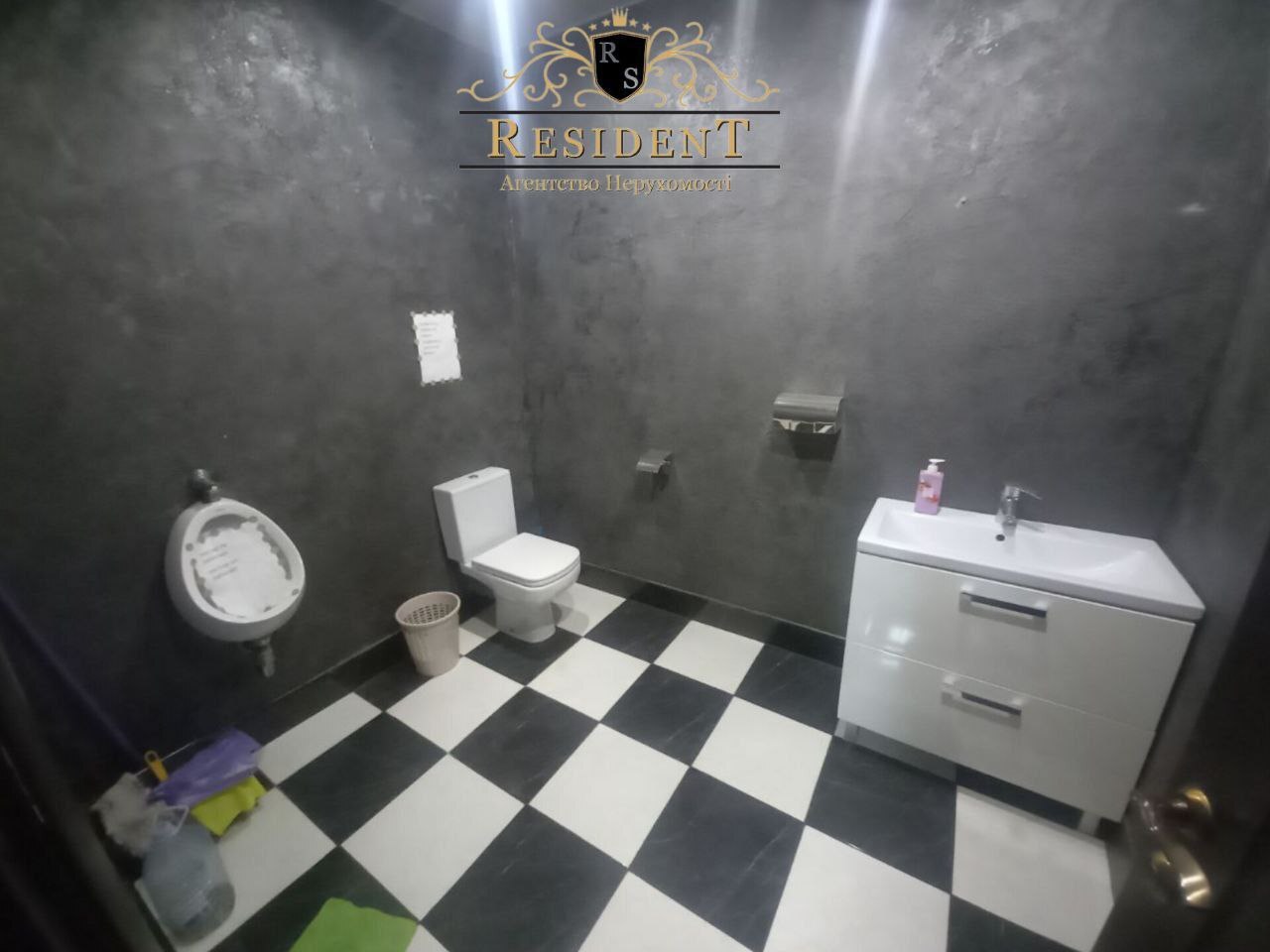 Оренда комерції 205 м², Катеринославський бул., 2