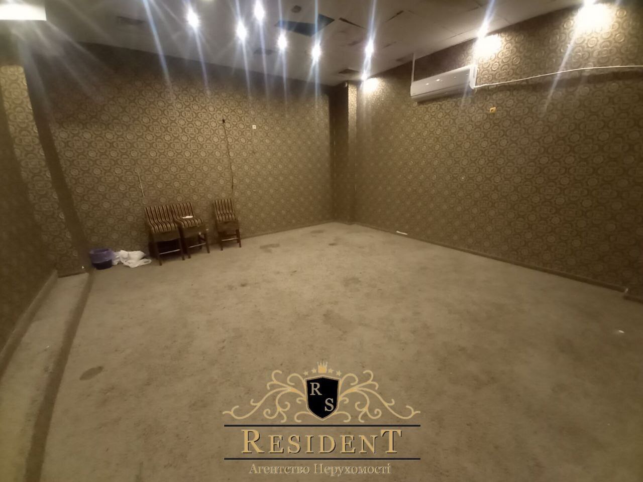 Оренда комерції 205 м², Катеринославський бул., 2