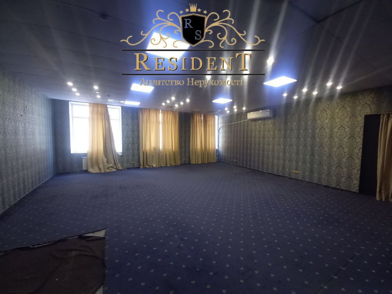 Оренда комерції 205 м², Катеринославський бул., 2