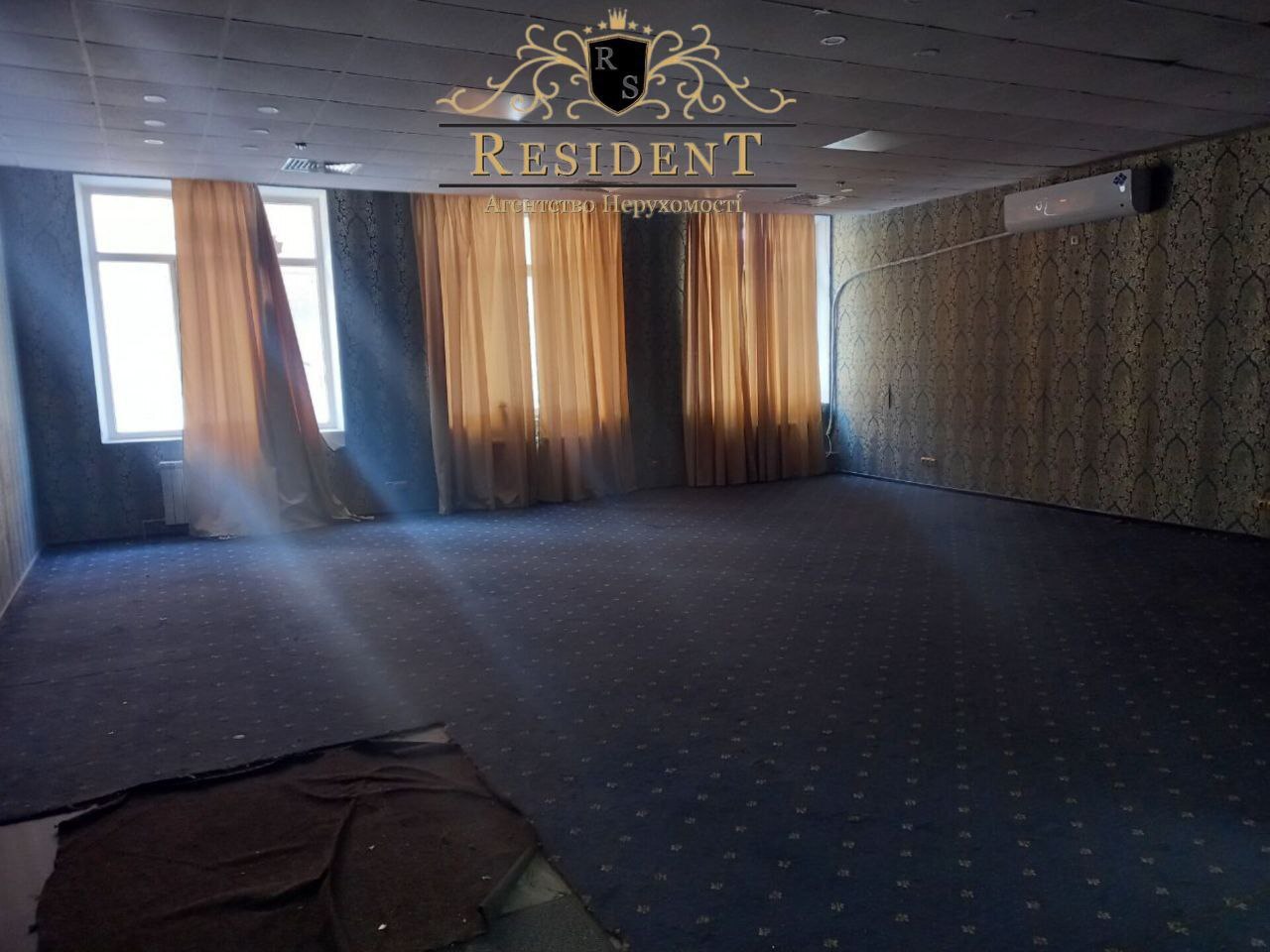 Оренда комерції 205 м², Катеринославський бул., 2