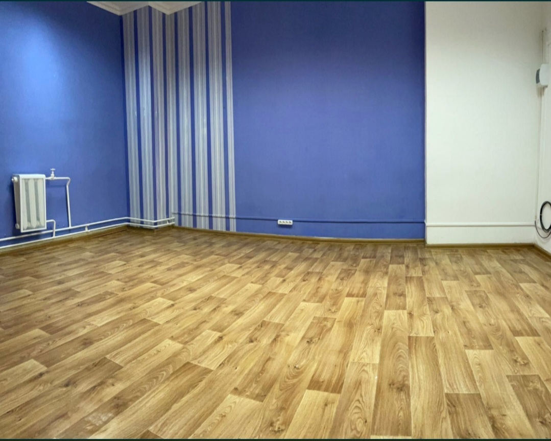 Оренда приміщення вільного призначення 44 м², Раїси Окіпної вул., 4А