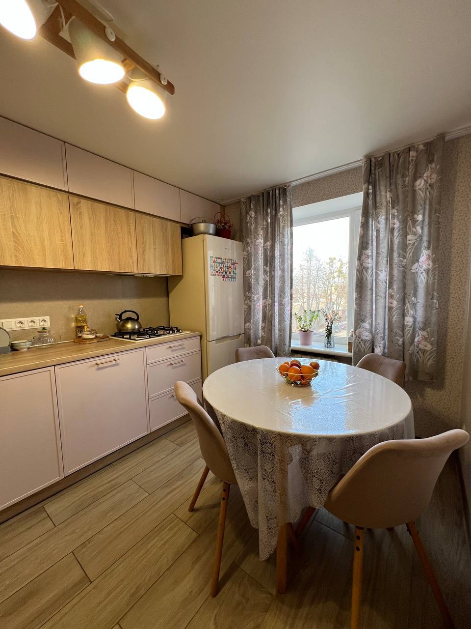 Продажа 4-комнатной квартиры 82.5 м², Шишкаревская ул.
