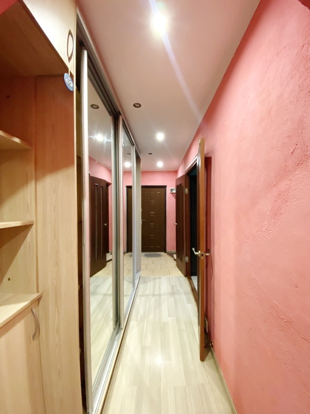 Продажа 3-комнатной квартиры 68 м², Озерная ул., 15А