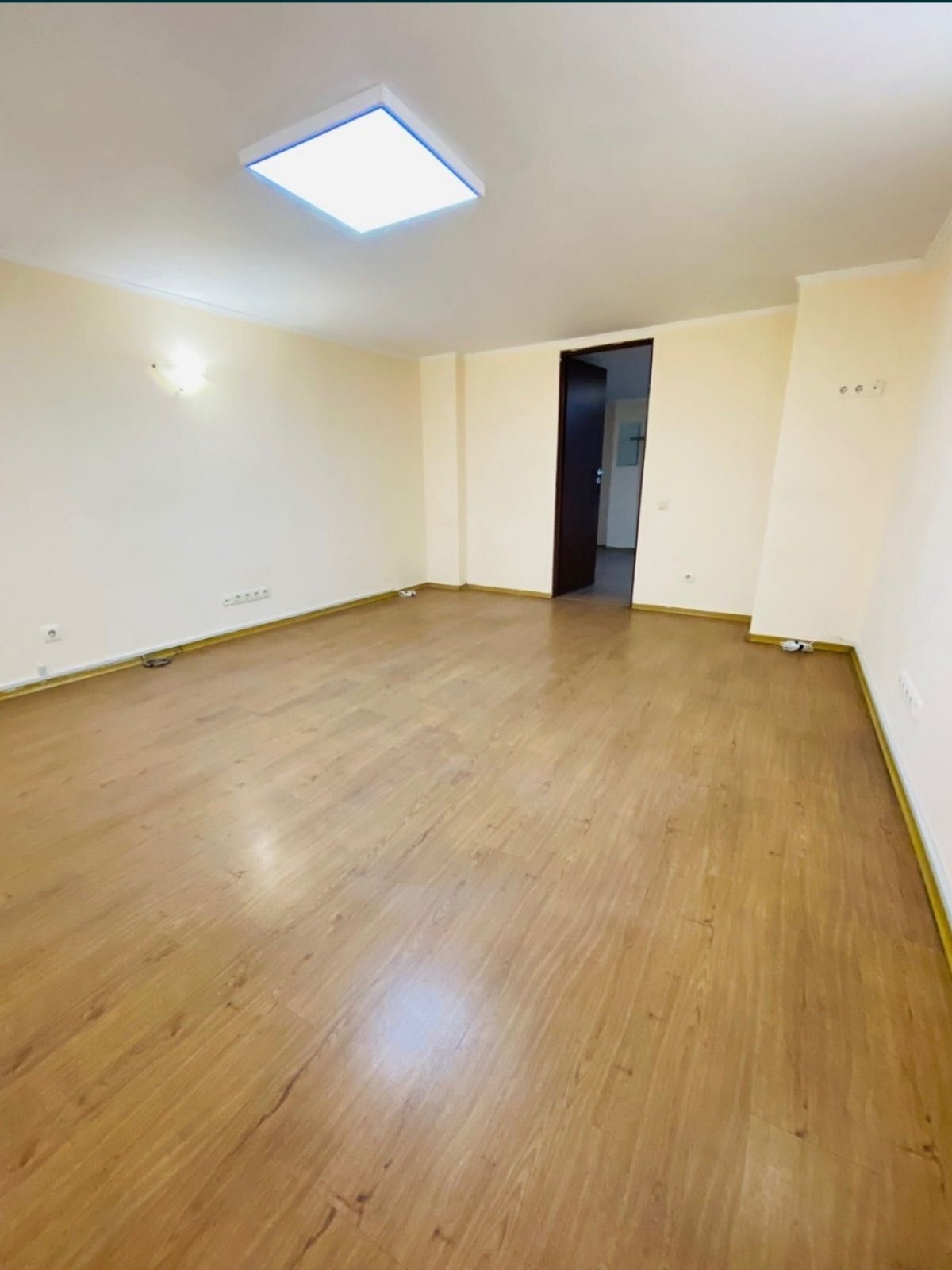 Аренда помещения свободного назначения 400 м², Валерия Лобановского просп., 126Г