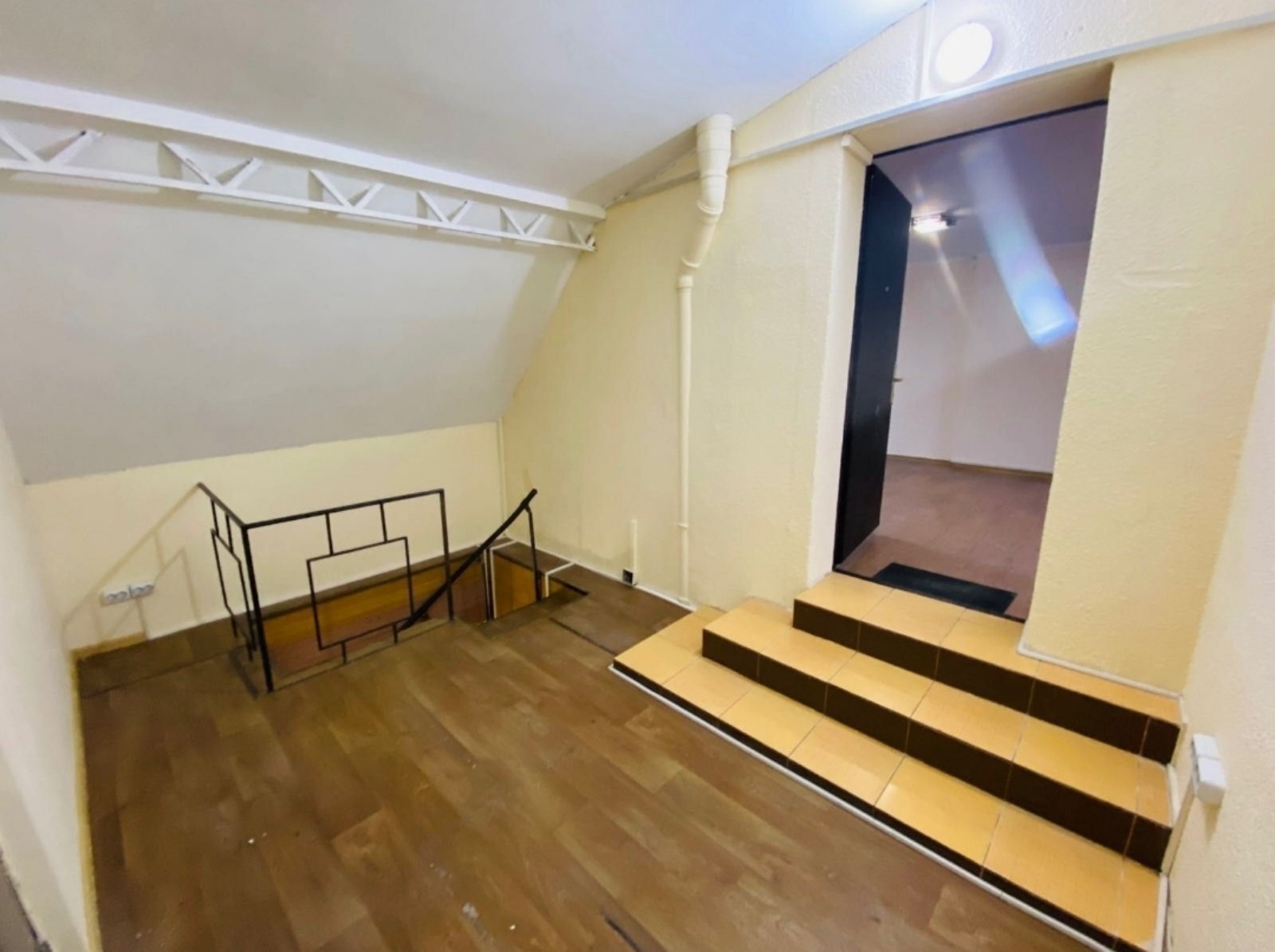 Аренда помещения свободного назначения 400 м², Валерия Лобановского просп., 126Г