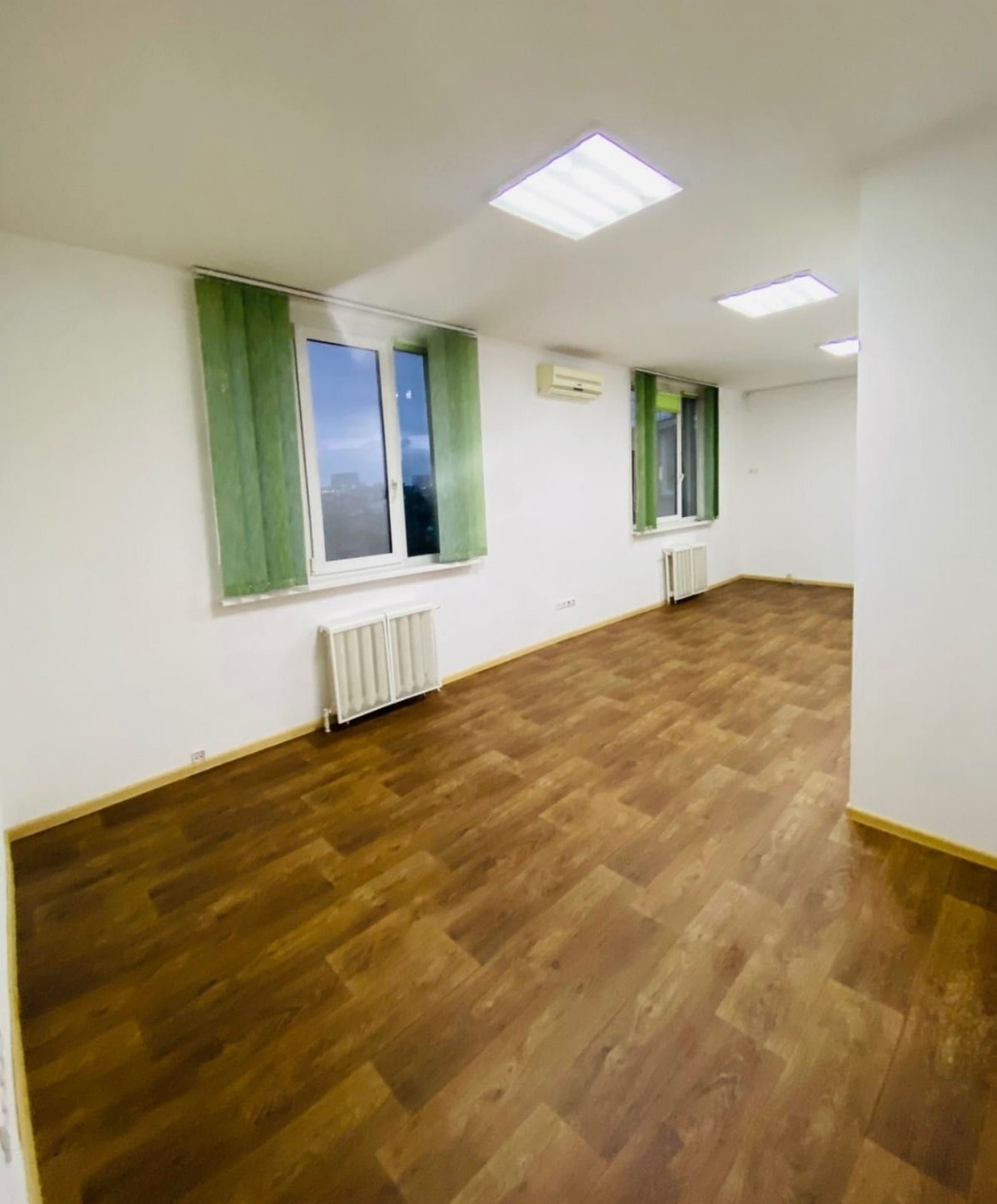 Аренда помещения свободного назначения 400 м², Валерия Лобановского просп., 126Г