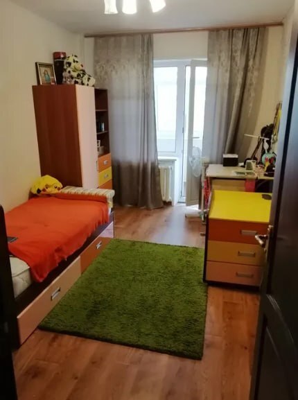 Продажа 3-комнатной квартиры 65 м², Интернационалистов ул.