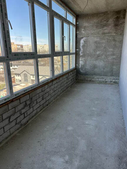 Продаж 3-кімнатної квартири 74.5 м², Праці вул.