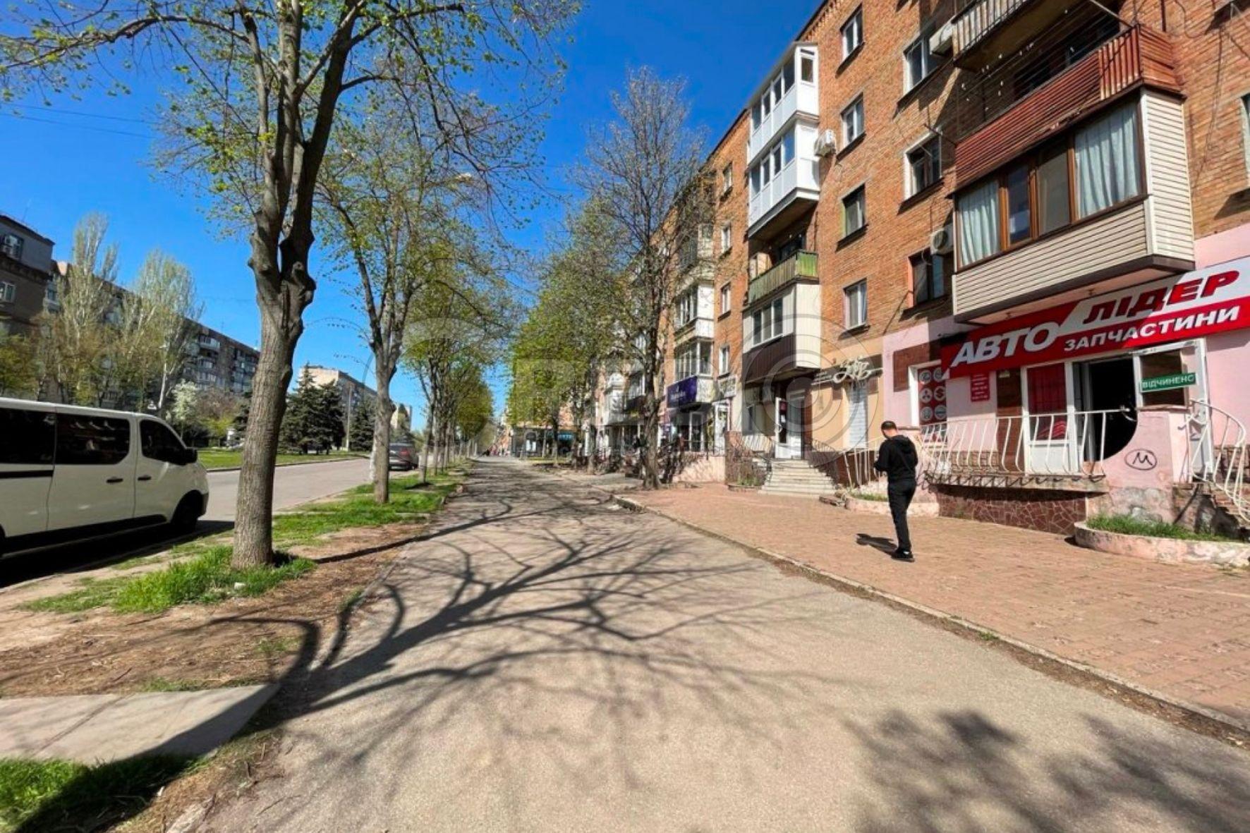 Оренда магазину 29 м², Алмазна вул.
