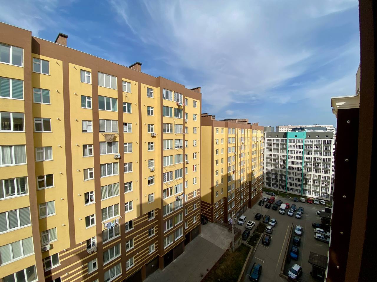 Продажа 2-комнатной квартиры 63.6 м², Кармелюка ул.