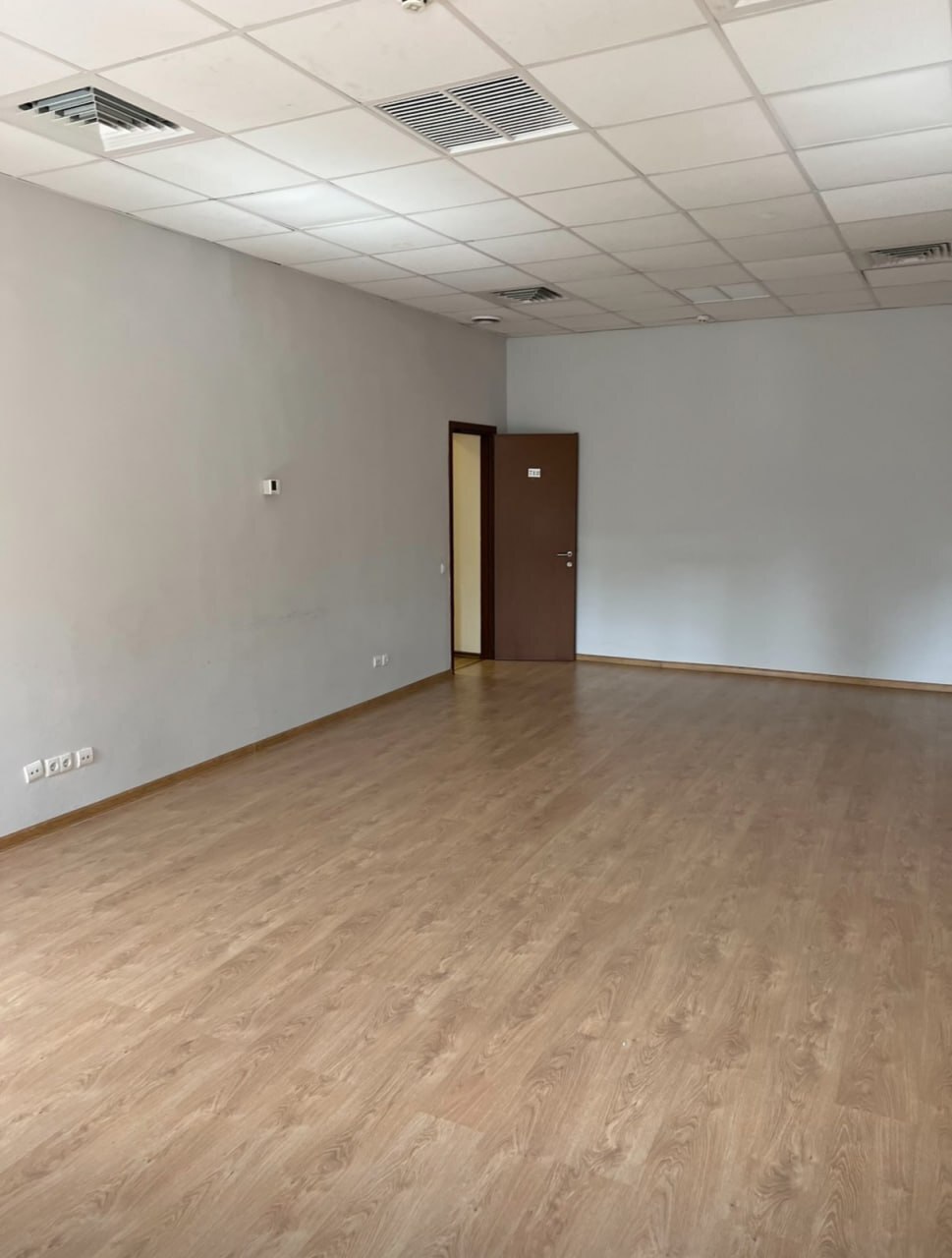 Аренда офиса 41 м², Баррикадный пер., вулиця1