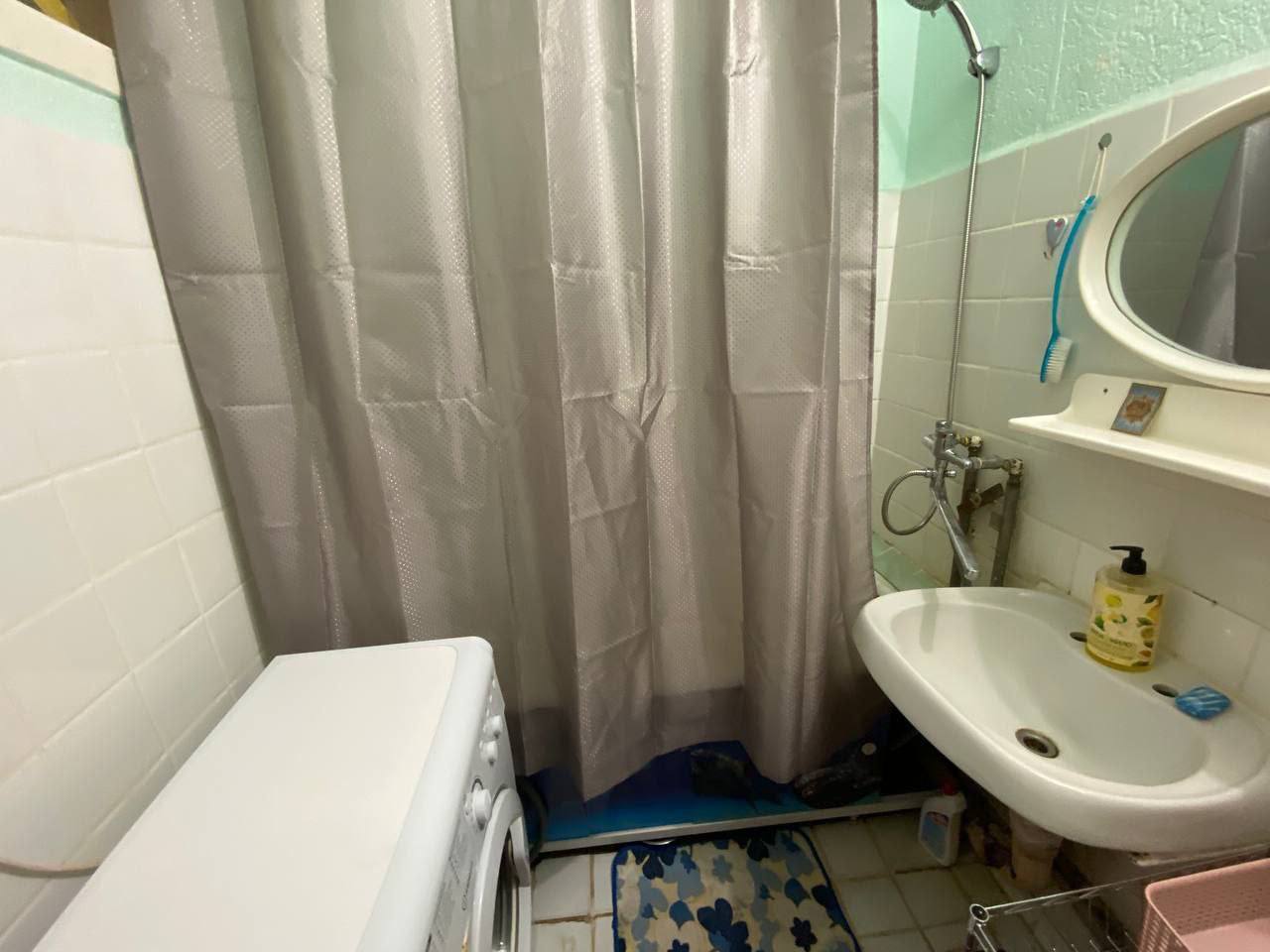 Продажа 2-комнатной квартиры 48.8 м², Горького пл.