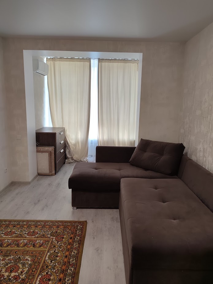 Оренда 2-кімнатної квартири 65 м²